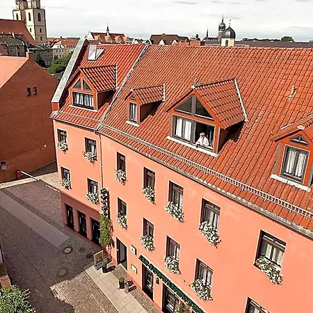 Hotel-pension Am Schwanenteich 3*