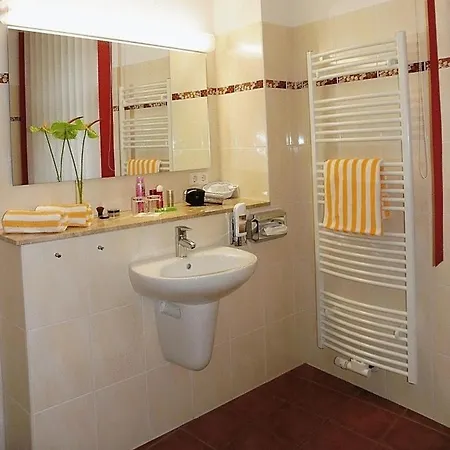 Hotel Hotel-pension Am Schwanenteich