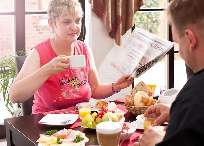 ホテル Hotel-pension Am Schwanenteich 3*