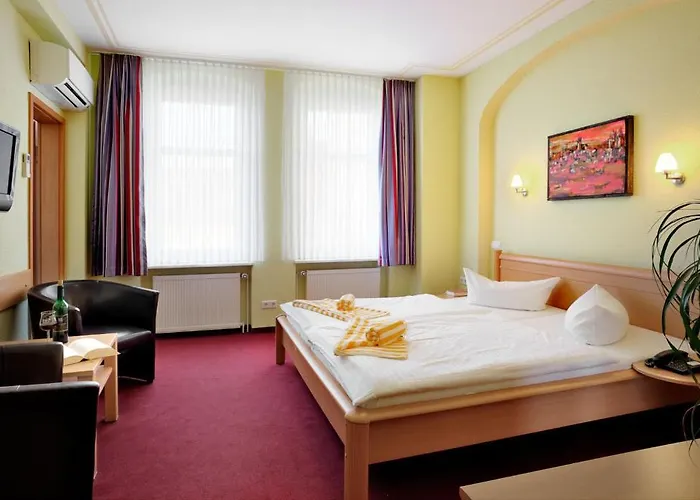 Hotel-pension Am Schwanenteich ルターシュタット・ヴィッテンベルク